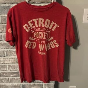 Red Wings short sleeve tee M